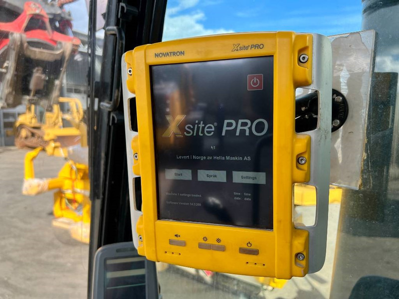 Leica Novatron MNS1250 GG GPS - Attachment for Construction machinery: picture 2 Leica Novatron MNS1250 GG GPS - Attachment for Construction machinery: picture 2