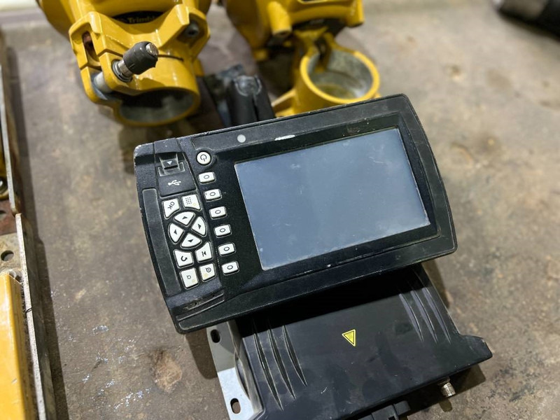 Trimble GPS GSC900 - Attachment for Construction machinery: picture 5 Trimble GPS GSC900 - Attachment for Construction machinery: picture 5