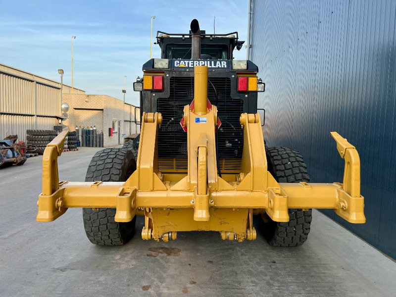 Cat 140M - Grader: picture 5 Cat 140M - Grader: picture 5
