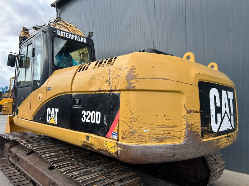 Crawler excavator Cat 320D L: picture 7