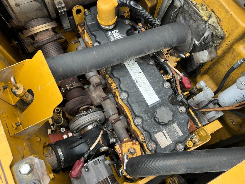 Crawler excavator Cat 328D LCR: picture 20