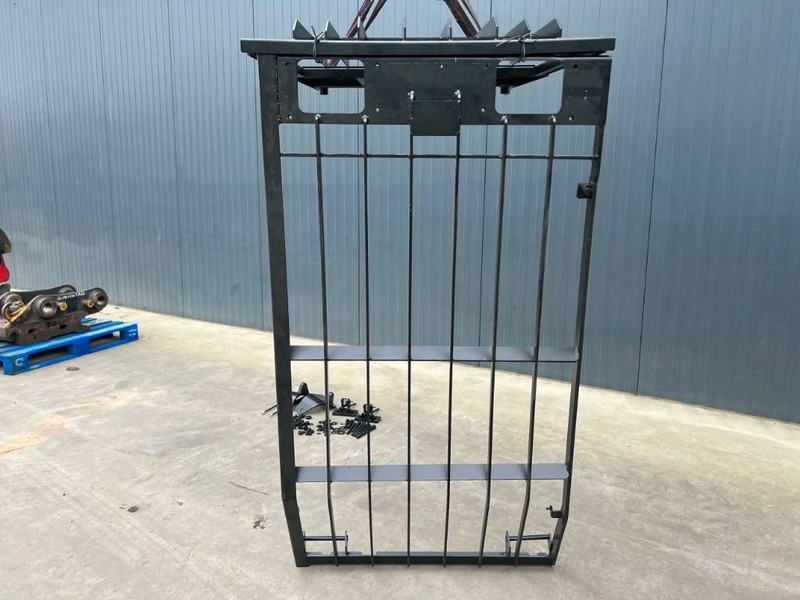 Cat 345D Guard - Cab and interior for Construction machinery: picture 4 Cat 345D Guard - Cab and interior for Construction machinery: picture 4