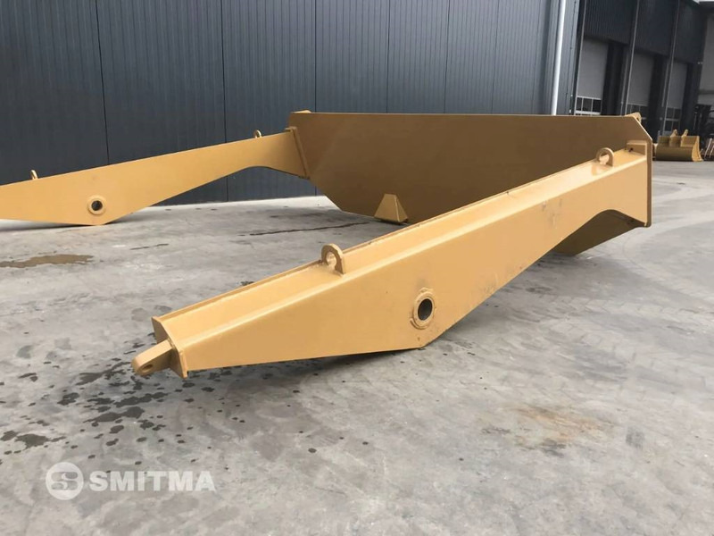 Cat 730C2 - Tail lift for Construction machinery: picture 5 Cat 730C2 - Tail lift for Construction machinery: picture 5