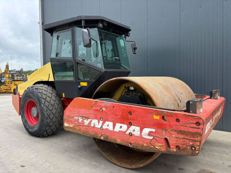 Dynapac CA602D - Roller: picture 3 Dynapac CA602D - Roller: picture 3