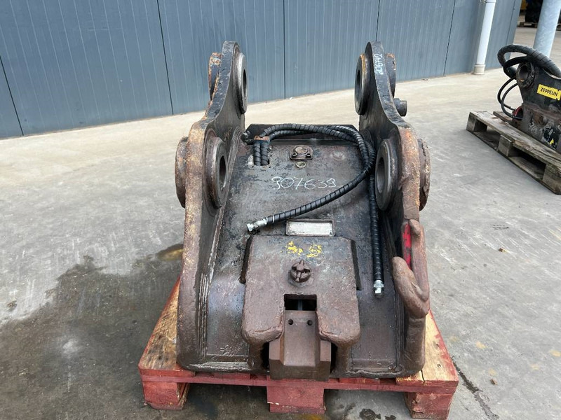 KLEPP MEK KM 3 / VOLVO S3 - 349E / 352F - Quick coupler for Construction machinery: picture 2 KLEPP MEK KM 3 / VOLVO S3 - 349E / 352F - Quick coupler for Construction machinery: picture 2