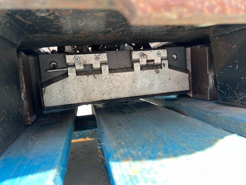 Quick coupler for Construction machinery OilQuick OQ70/55 323E: picture 15