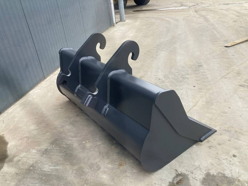 Smitma CW40 1.80m - Bucket for Construction machinery: picture 3 Smitma CW40 1.80m - Bucket for Construction machinery: picture 3