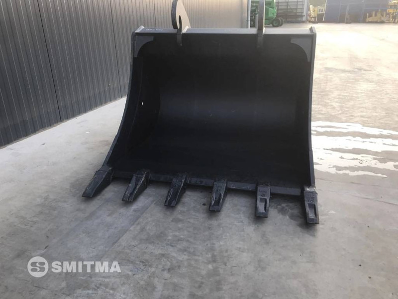 Smitma CW40 18-23t - Bucket for Construction machinery: picture 3 Smitma CW40 18-23t - Bucket for Construction machinery: picture 3