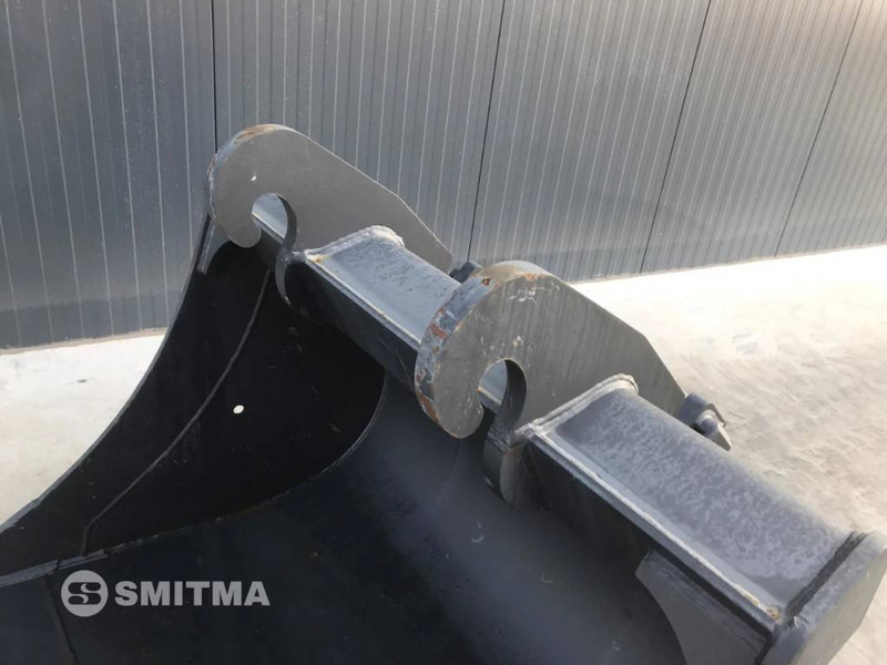 Smitma CW40 18-23t - Bucket for Construction machinery: picture 4 Smitma CW40 18-23t - Bucket for Construction machinery: picture 4