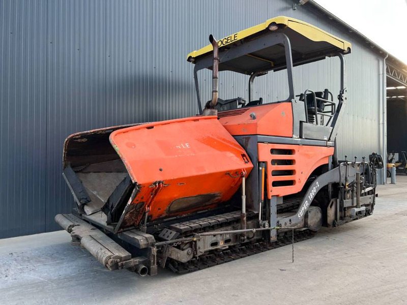 Asphalt paver Vögele SUPER 1800-2: picture 1