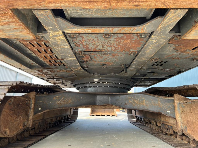 Volvo EC250E L - Crawler excavator: picture 3 Volvo EC250E L - Crawler excavator: picture 3