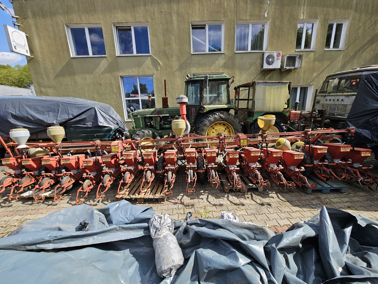 Becker Aeromat - Precision sowing machine: picture 1 Becker Aeromat - Precision sowing machine: picture 1