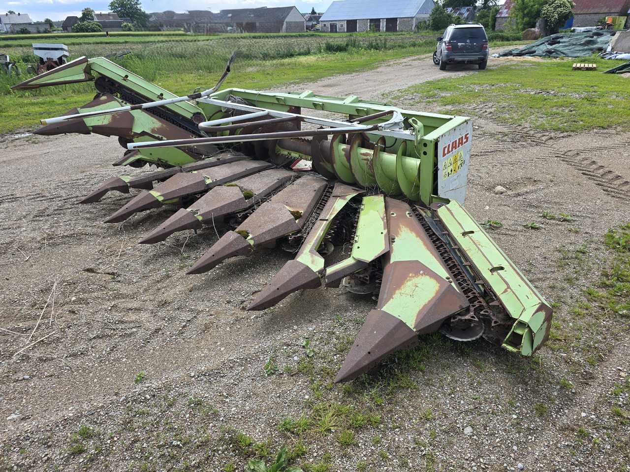 Forage harvester CLAAS MG8-6218: picture 1