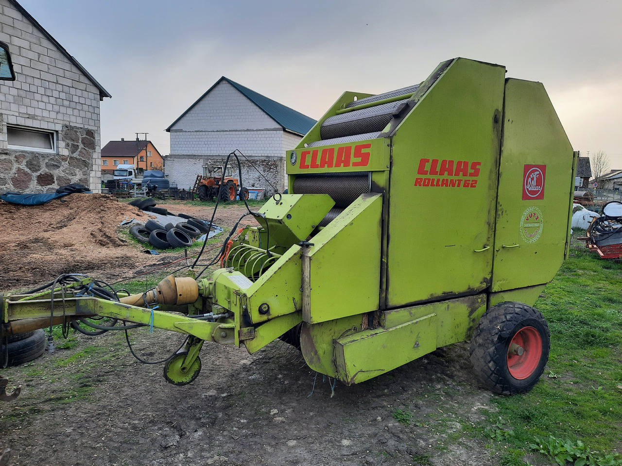 CLAAS ROLLANT 62 - Round baler: picture 1 CLAAS ROLLANT 62 - Round baler: picture 1