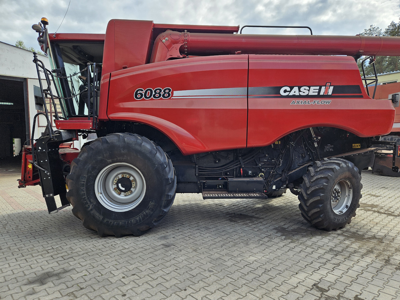 Case 6088 - Combine harvester: picture 5 Case 6088 - Combine harvester: picture 5