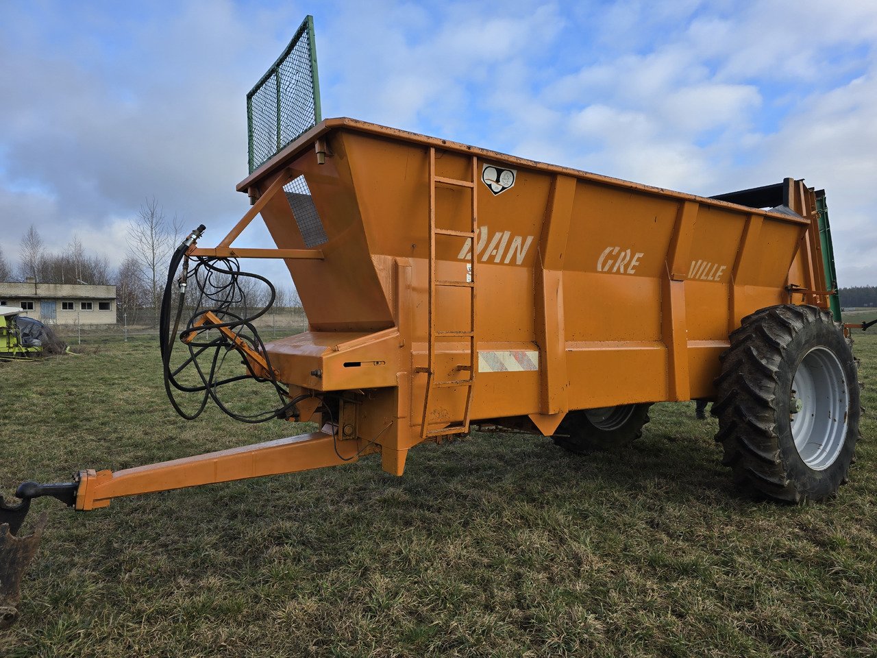 DANGREVILLE 14 - Manure spreader: picture 3 DANGREVILLE 14 - Manure spreader: picture 3