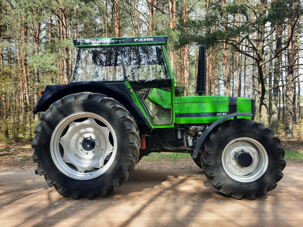 DEUTZ DX92 Turbo - Farm tractor: picture 4 DEUTZ DX92 Turbo - Farm tractor: picture 4