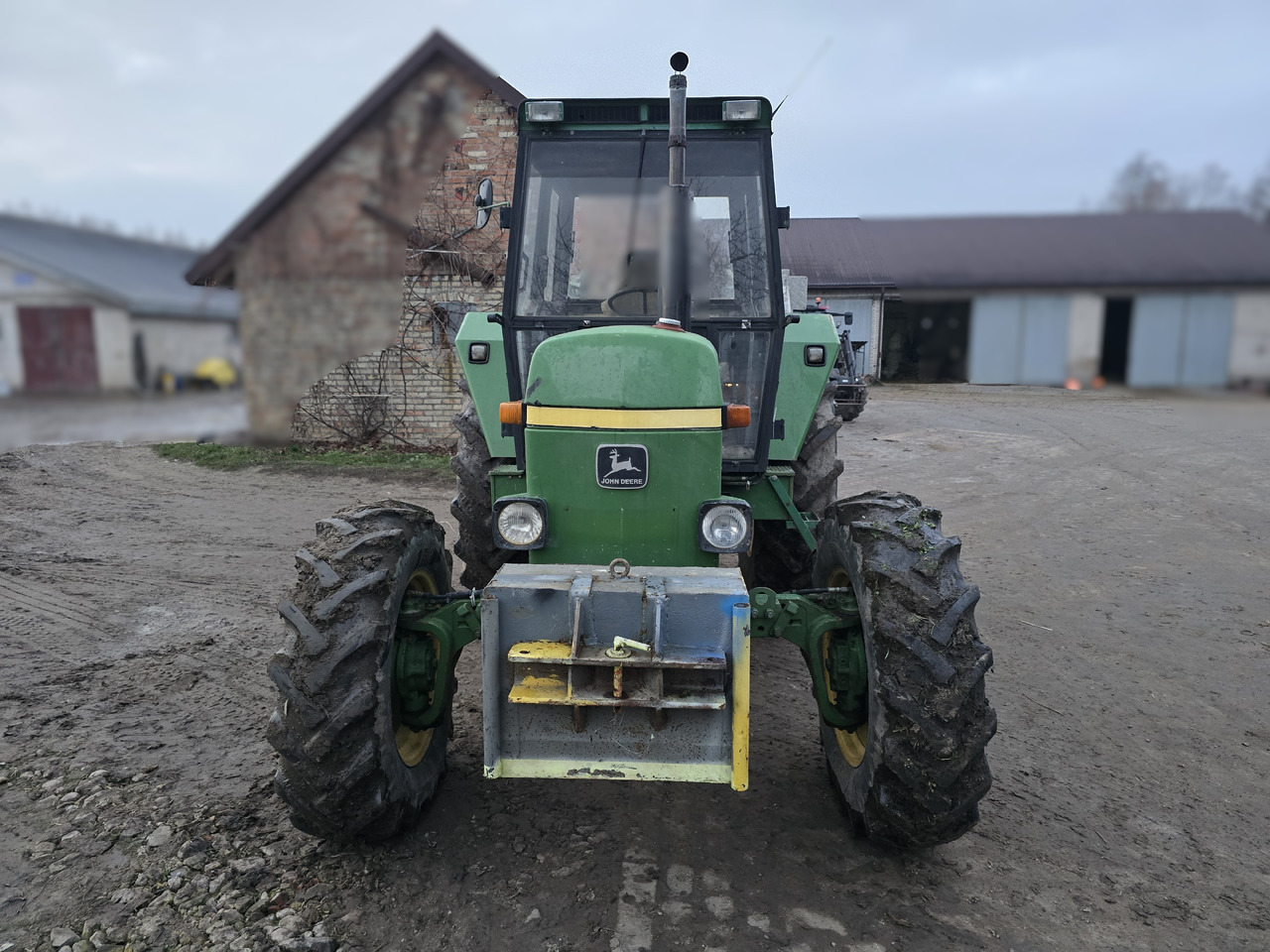 JOHN DEERE 3030E - Farm tractor: picture 2 JOHN DEERE 3030E - Farm tractor: picture 2