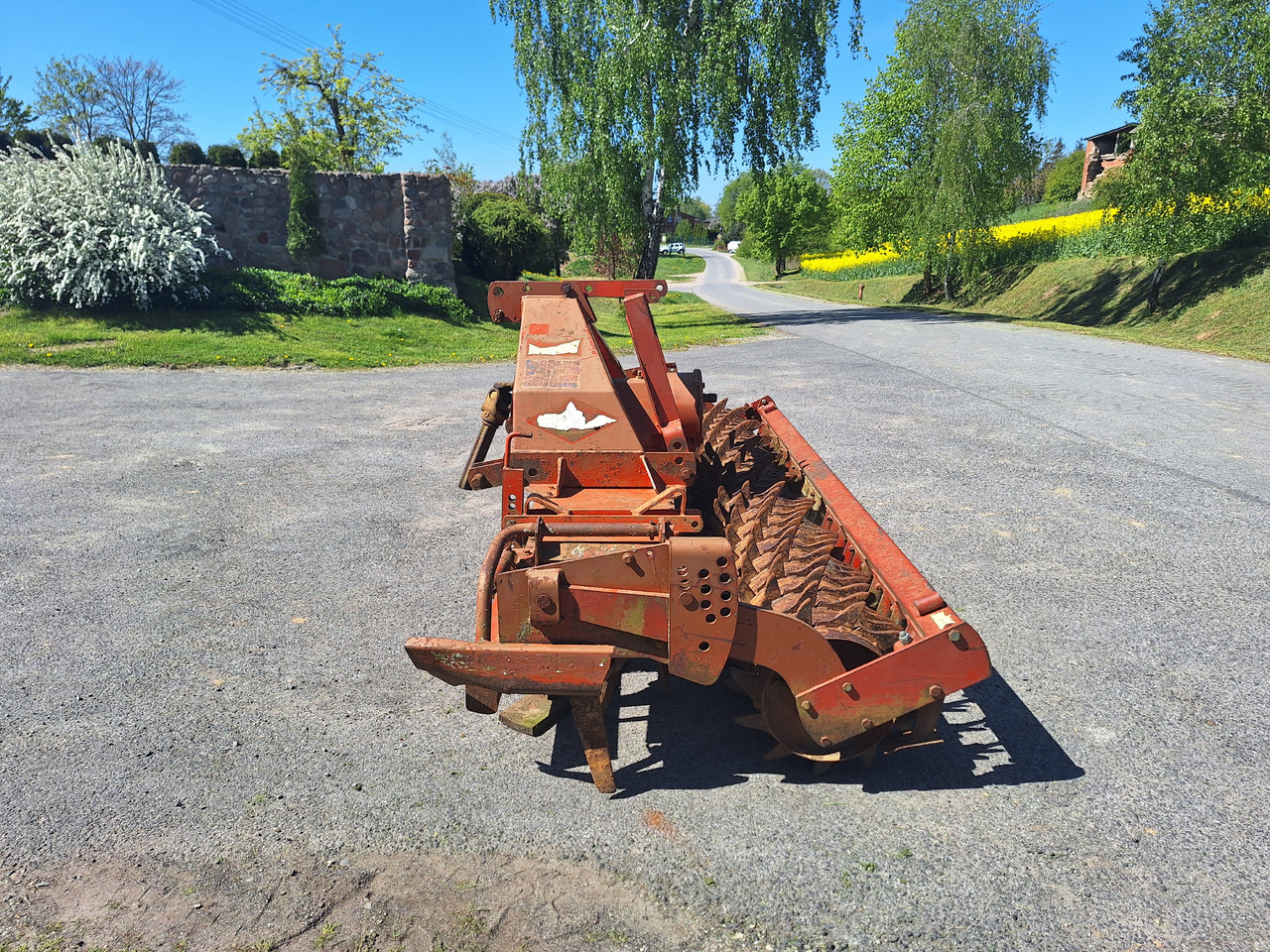 KUHN HR3001D - Harrow: picture 3 KUHN HR3001D - Harrow: picture 3