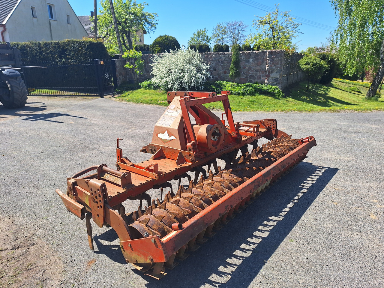 KUHN HR3001D - Harrow: picture 4 KUHN HR3001D - Harrow: picture 4