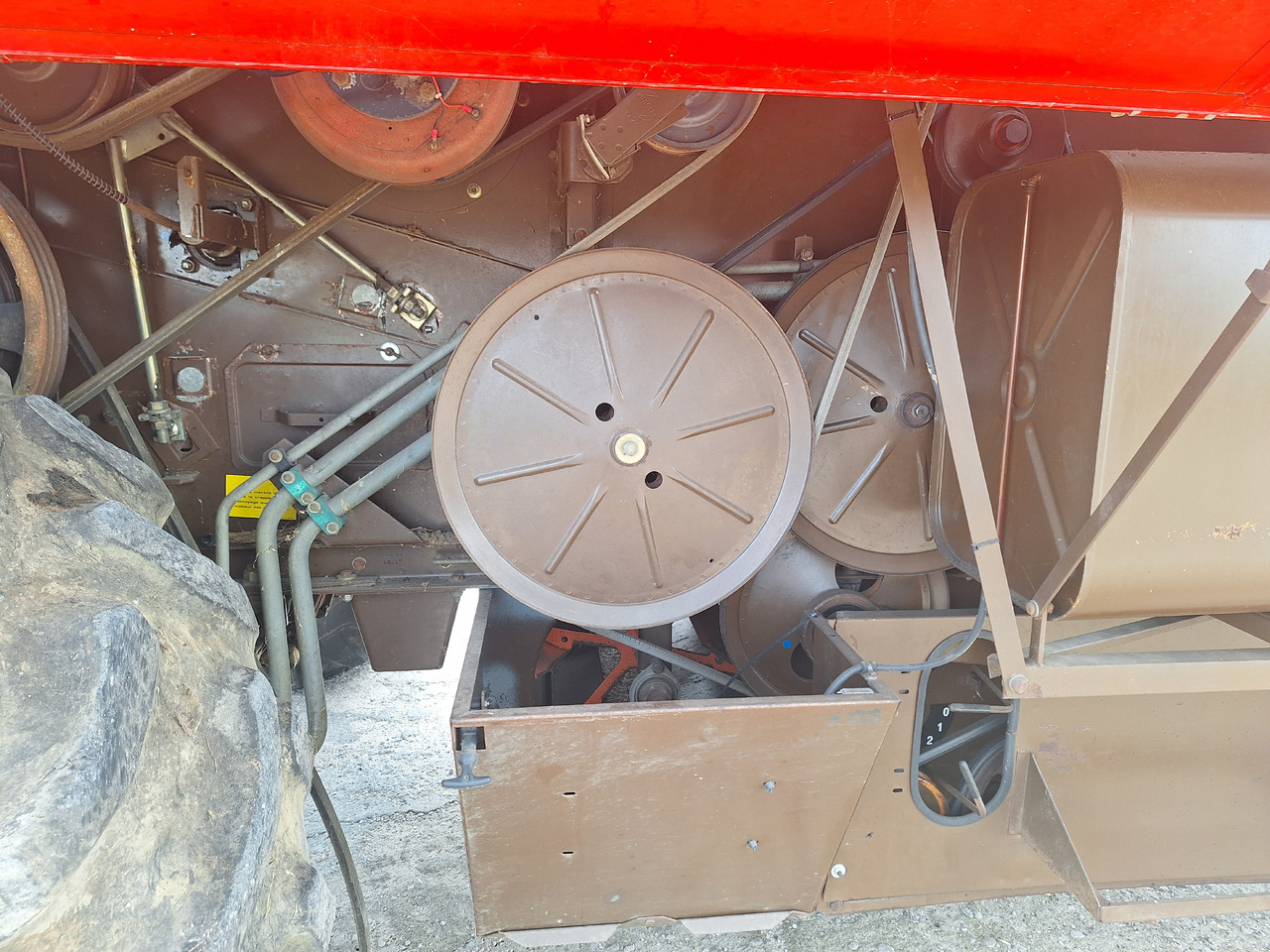 Combine harvester Massey-Ferguson 29XP: picture 6