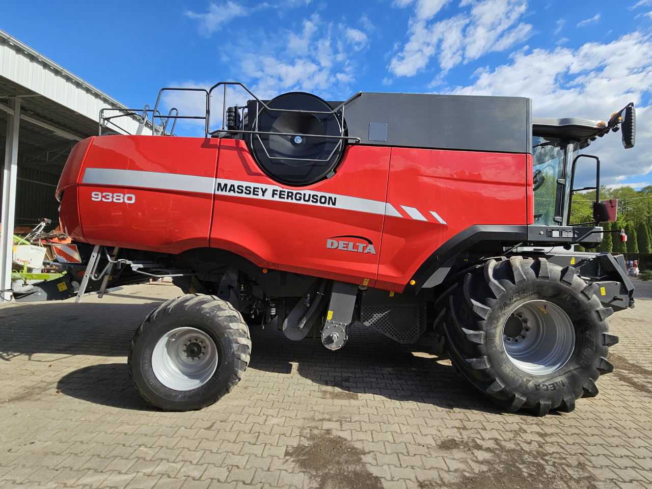 Combine harvester Massey Ferguson Delta 9380: picture 6