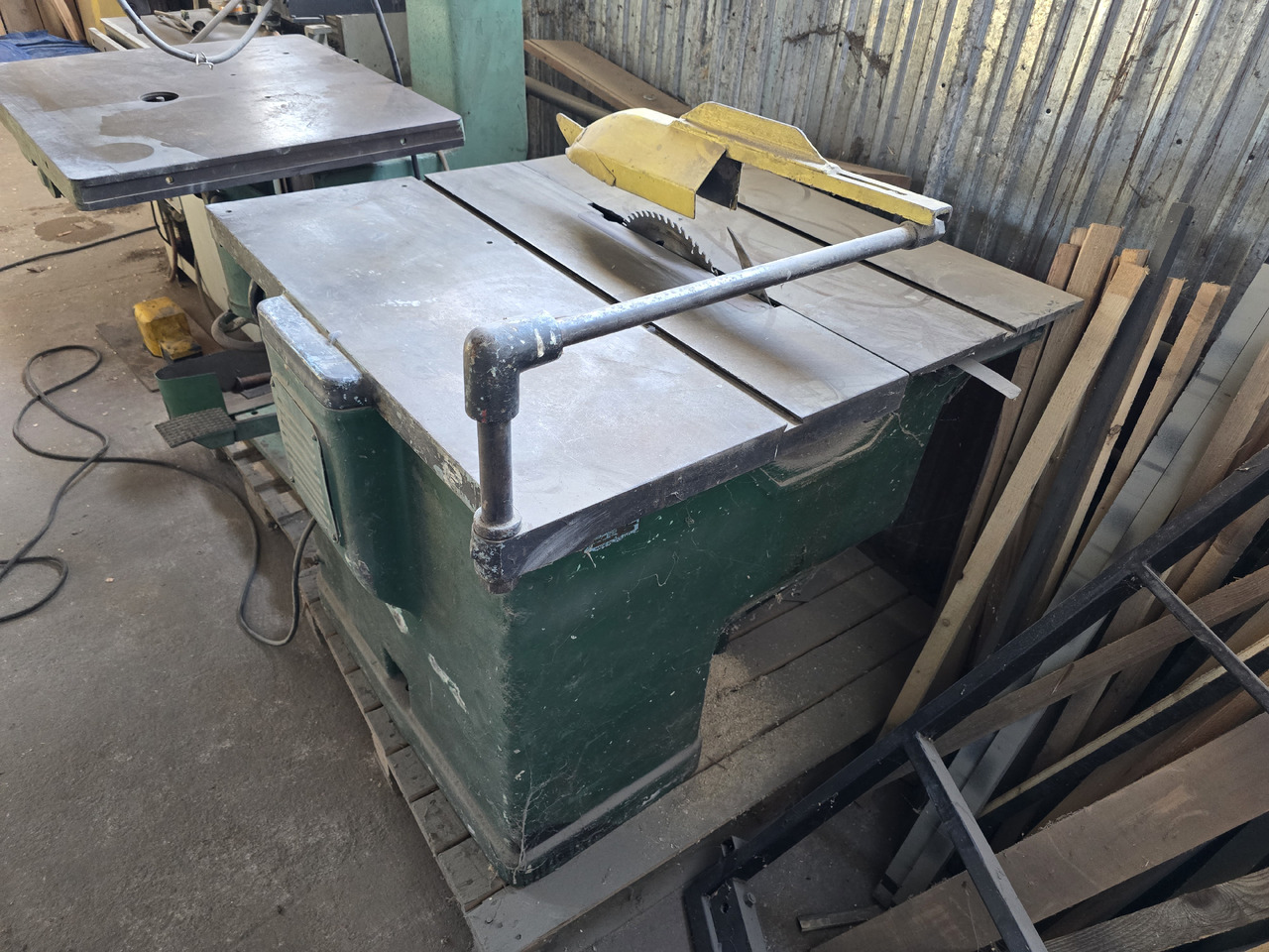 REMA DPTA-40 - Woodworking machinery: picture 2 REMA DPTA-40 - Woodworking machinery: picture 2