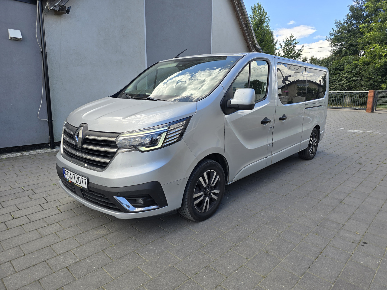 RENAULT Trafic SPACECLASS Premium - Passenger van: picture 4 RENAULT Trafic SPACECLASS Premium - Passenger van: picture 4
