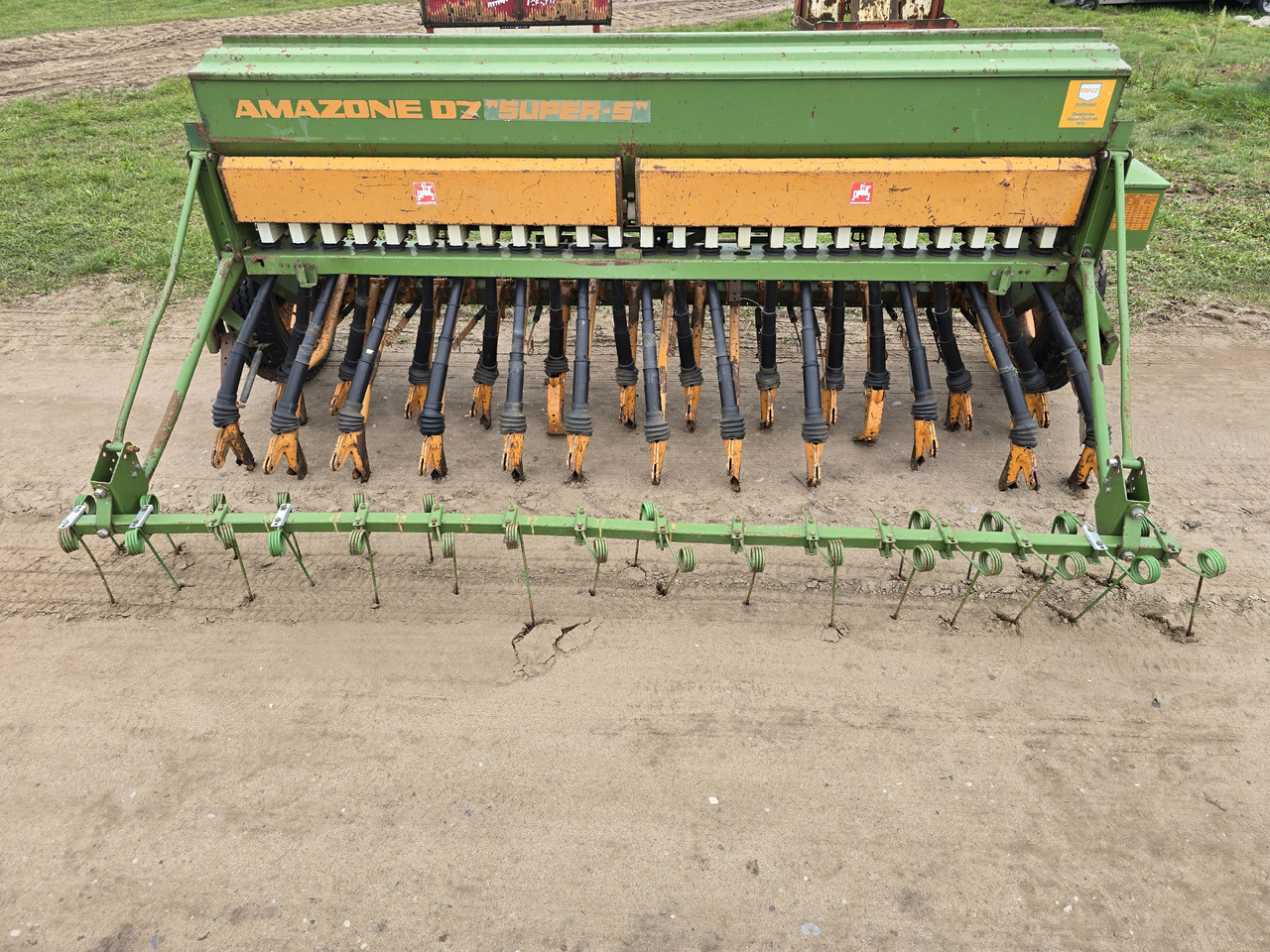 Amazone D7 SUPER-S Typ 30 - Sowing equipment: picture 3 Amazone D7 SUPER-S Typ 30 - Sowing equipment: picture 3