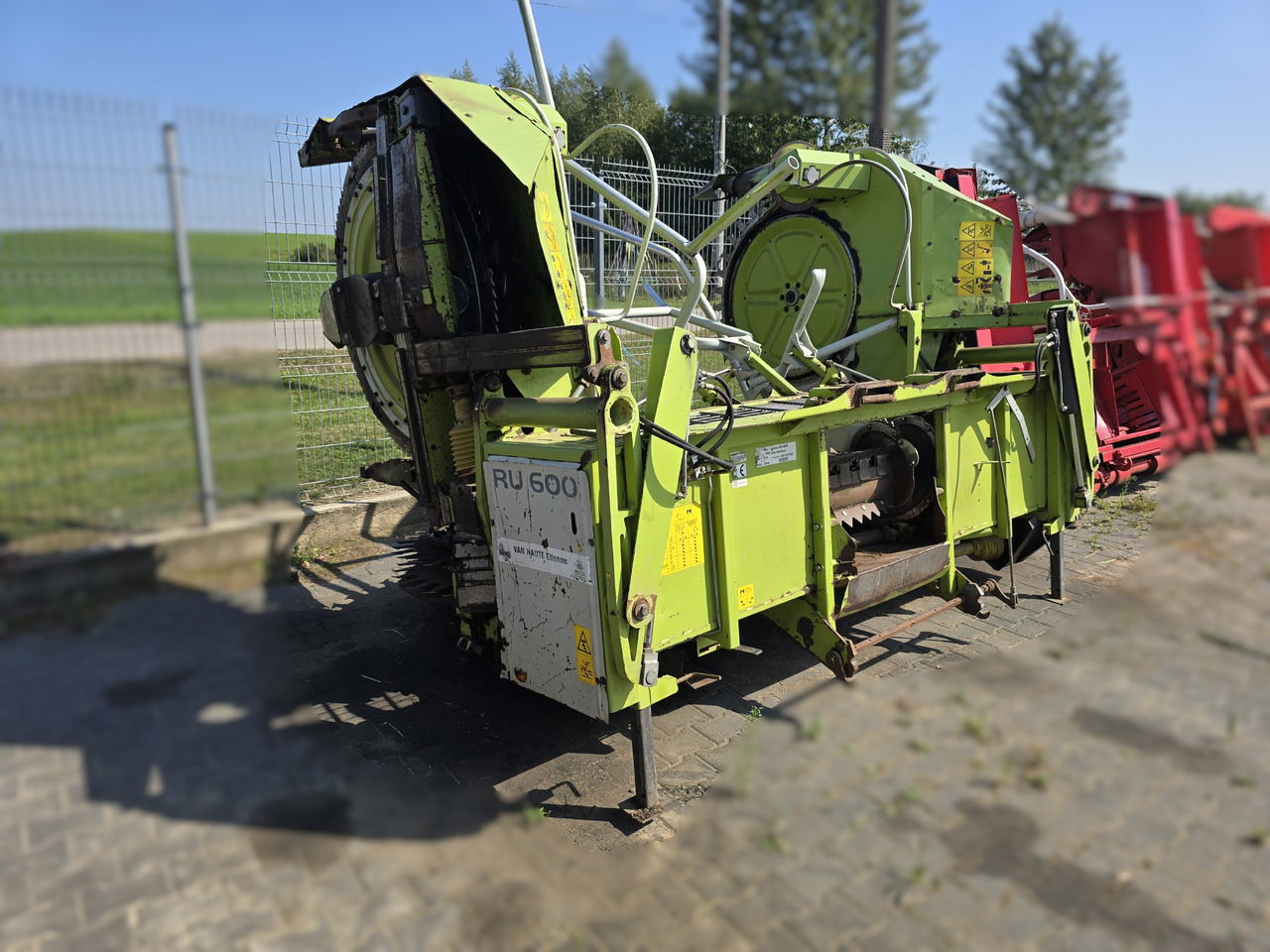 Claas RU600 - Forage harvester: picture 1 Claas RU600 - Forage harvester: picture 1