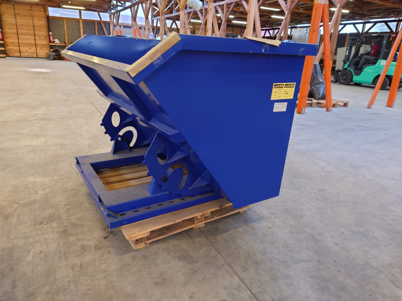 Inna 1,5 m3 - Diesel forklift: picture 1 Inna 1,5 m3 - Diesel forklift: picture 1