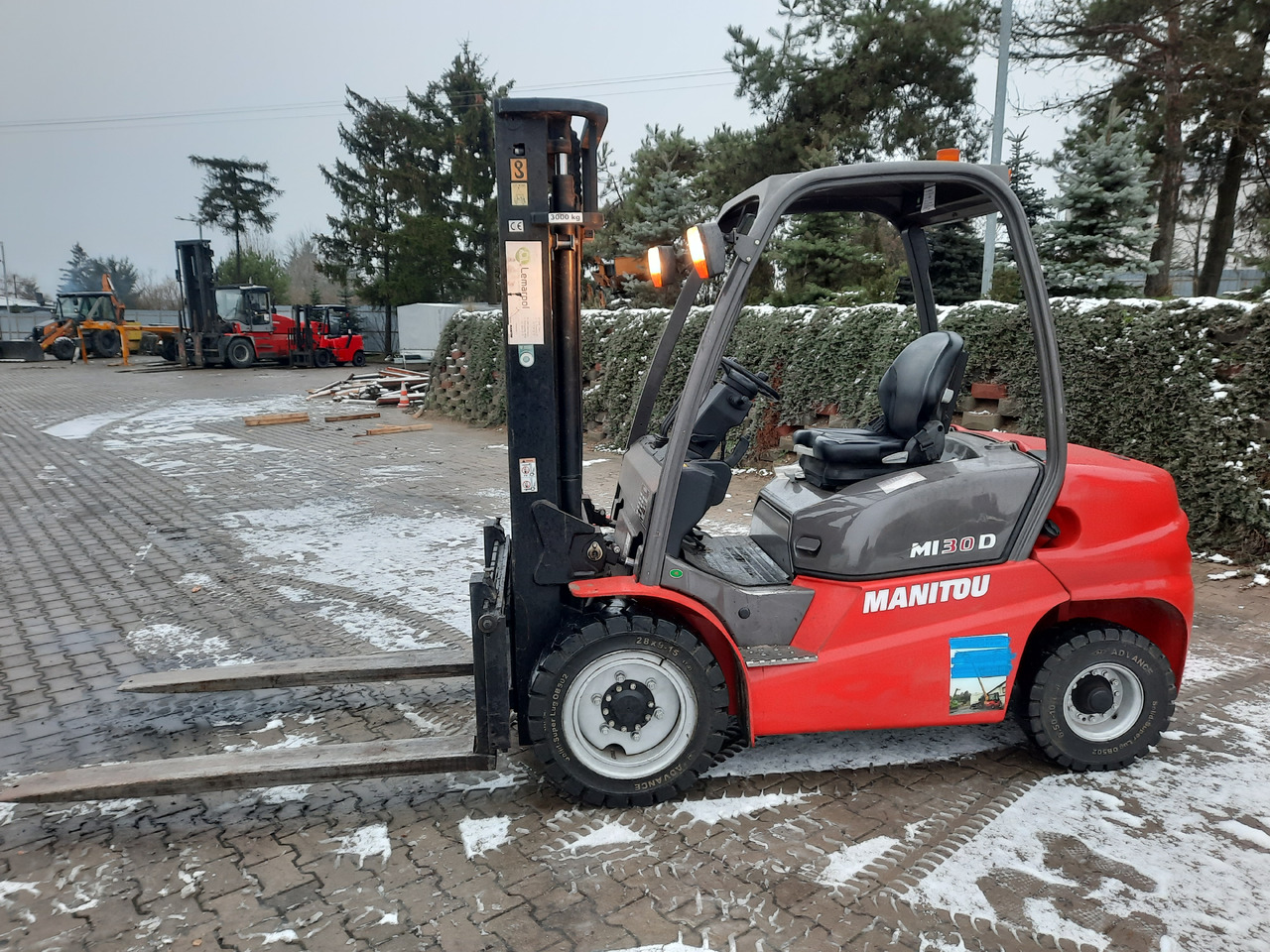 Manitou MI30D - Diesel forklift: picture 4 Manitou MI30D - Diesel forklift: picture 4