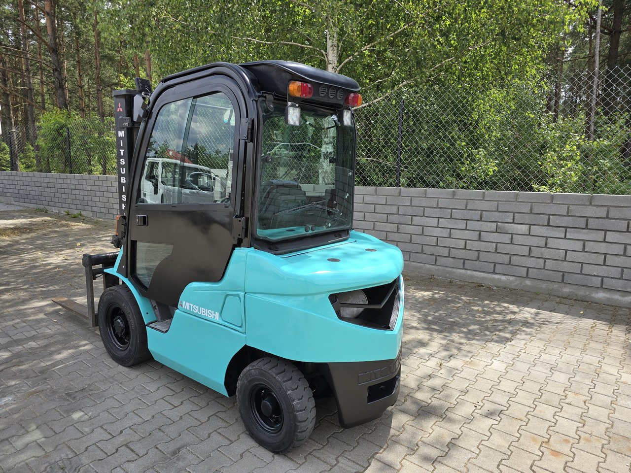 Mitsubishi FD25N - Diesel forklift: picture 5 Mitsubishi FD25N - Diesel forklift: picture 5