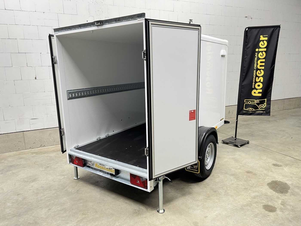 BLYSS FS1326/150HL Kofferanhänger - Closed box trailer: picture 5 BLYSS FS1326/150HL Kofferanhänger - Closed box trailer: picture 5