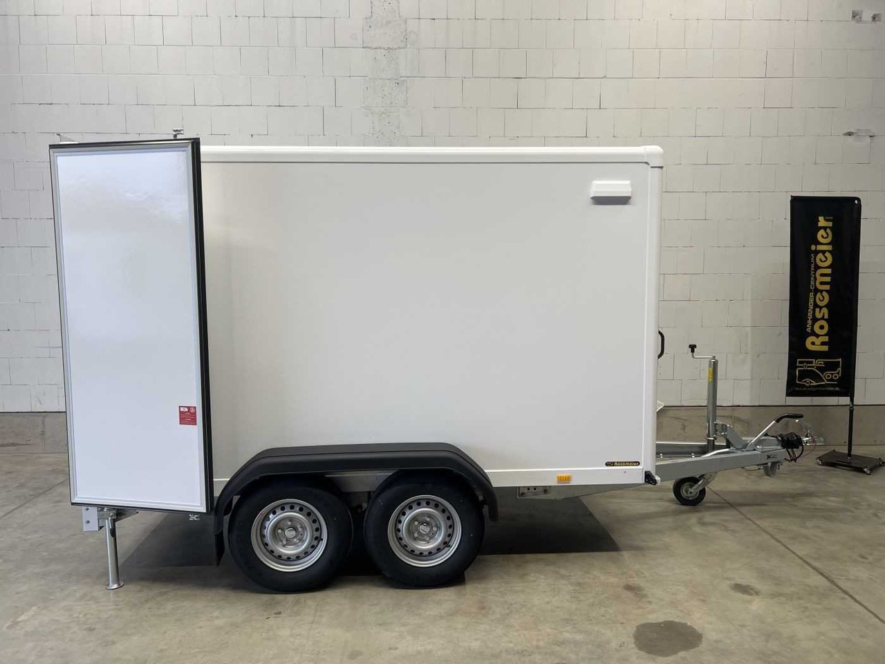 BLYSS FS2030/180HTL Kofferanhänger - Closed box trailer: picture 1 BLYSS FS2030/180HTL Kofferanhänger - Closed box trailer: picture 1