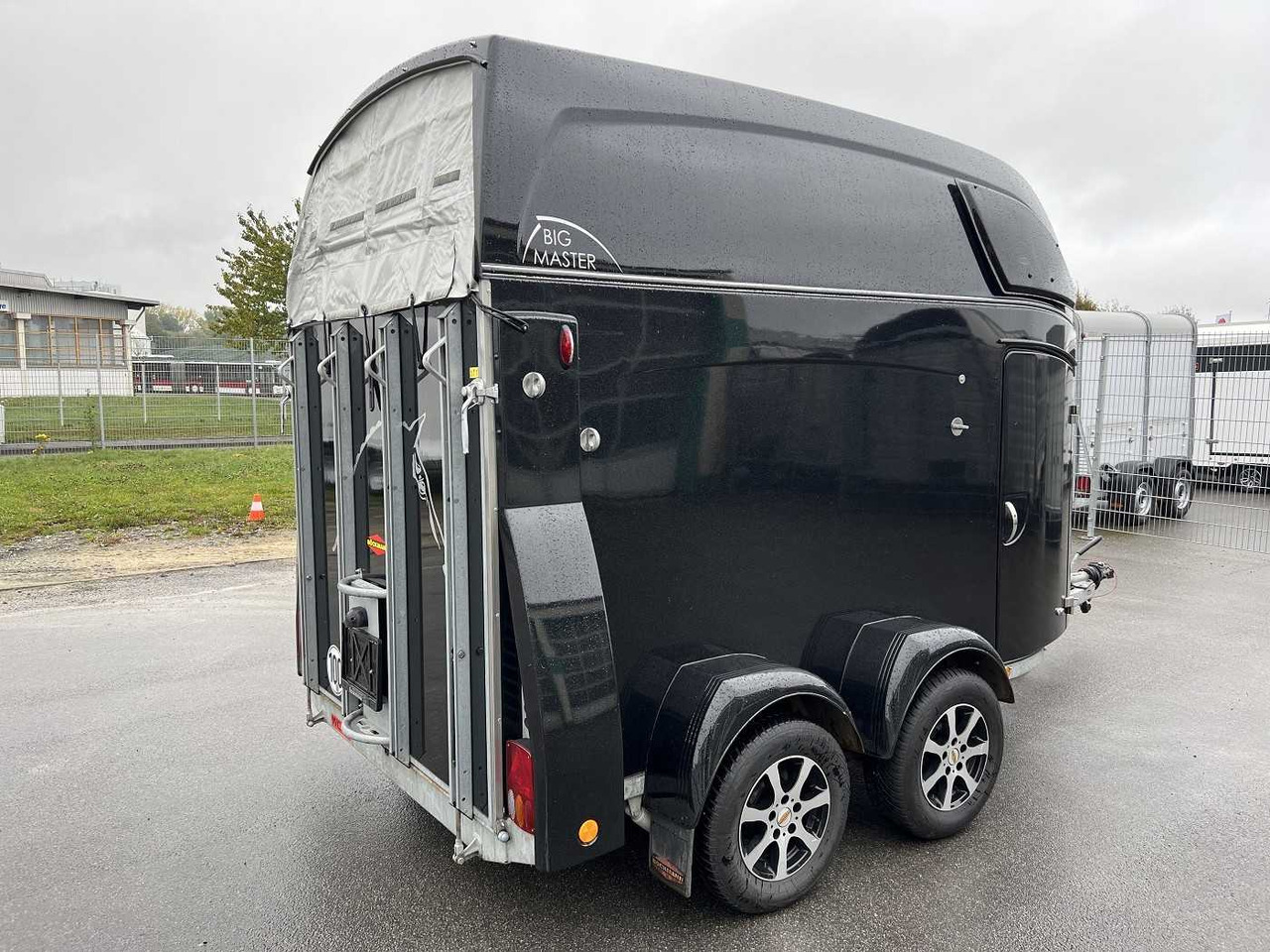 BOECKMANN Big Master WCF anthrazit Pferdeanhänger - Horse trailer: picture 3 BOECKMANN Big Master WCF anthrazit Pferdeanhänger - Horse trailer: picture 3