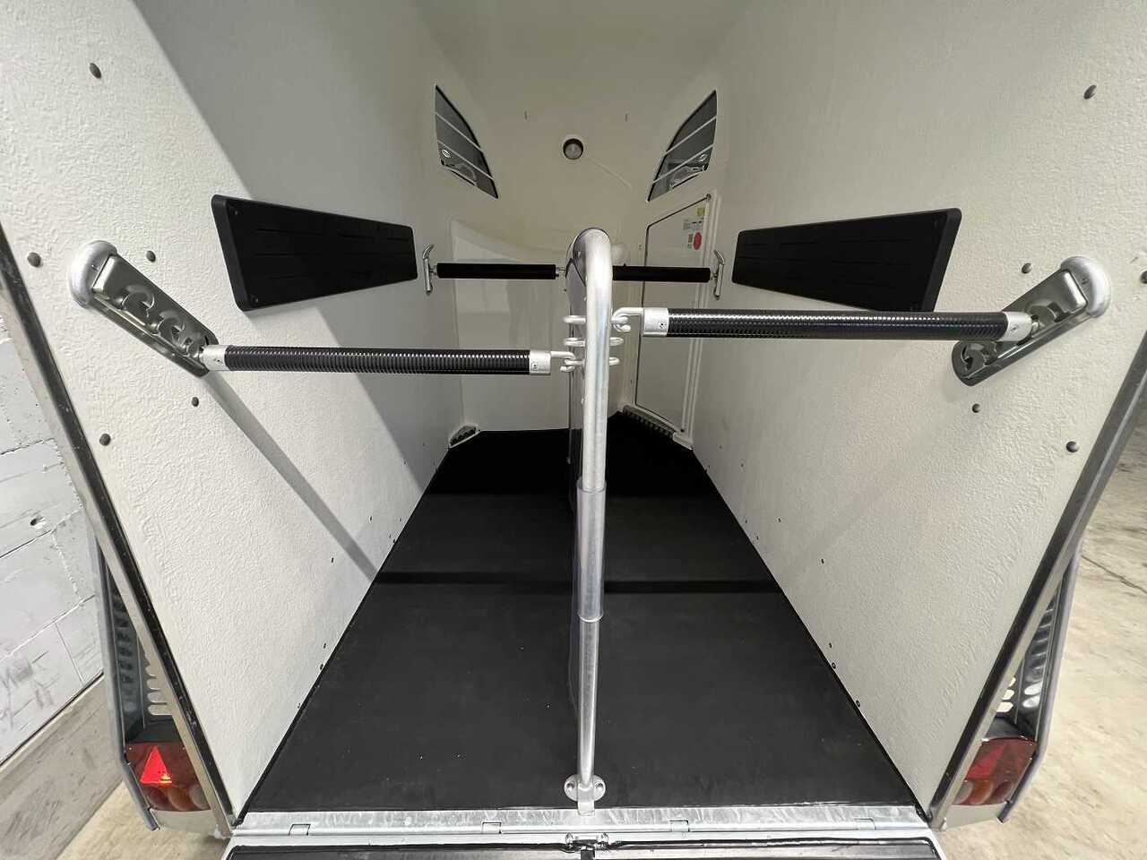 New Horse trailer BOECKMANN Comfort Neu Pferdeanhänger: picture 7