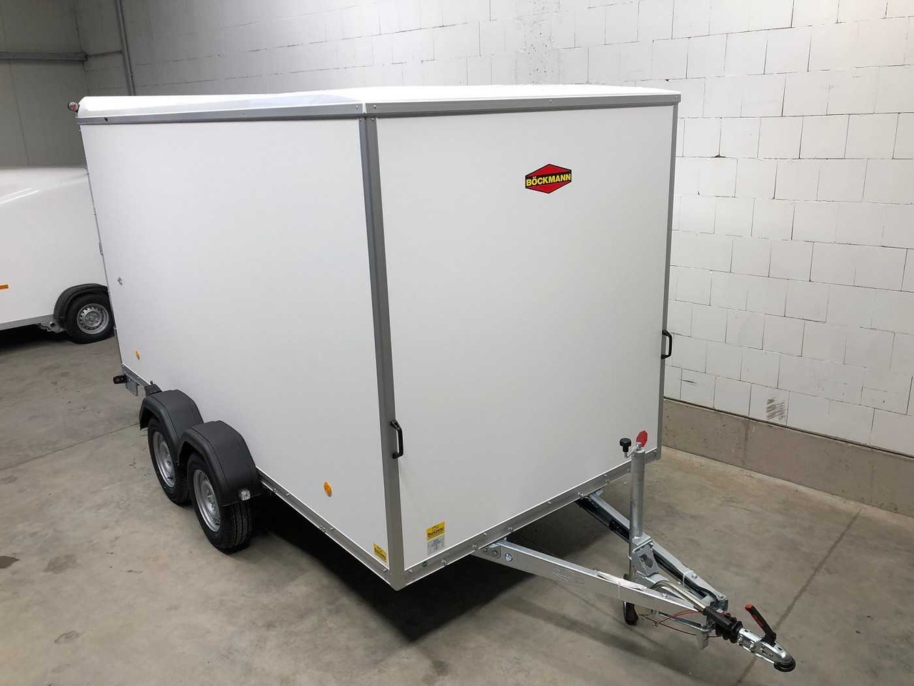 New Closed box trailer BOECKMANN KT 4018/27 H Kofferanhänger: picture 15