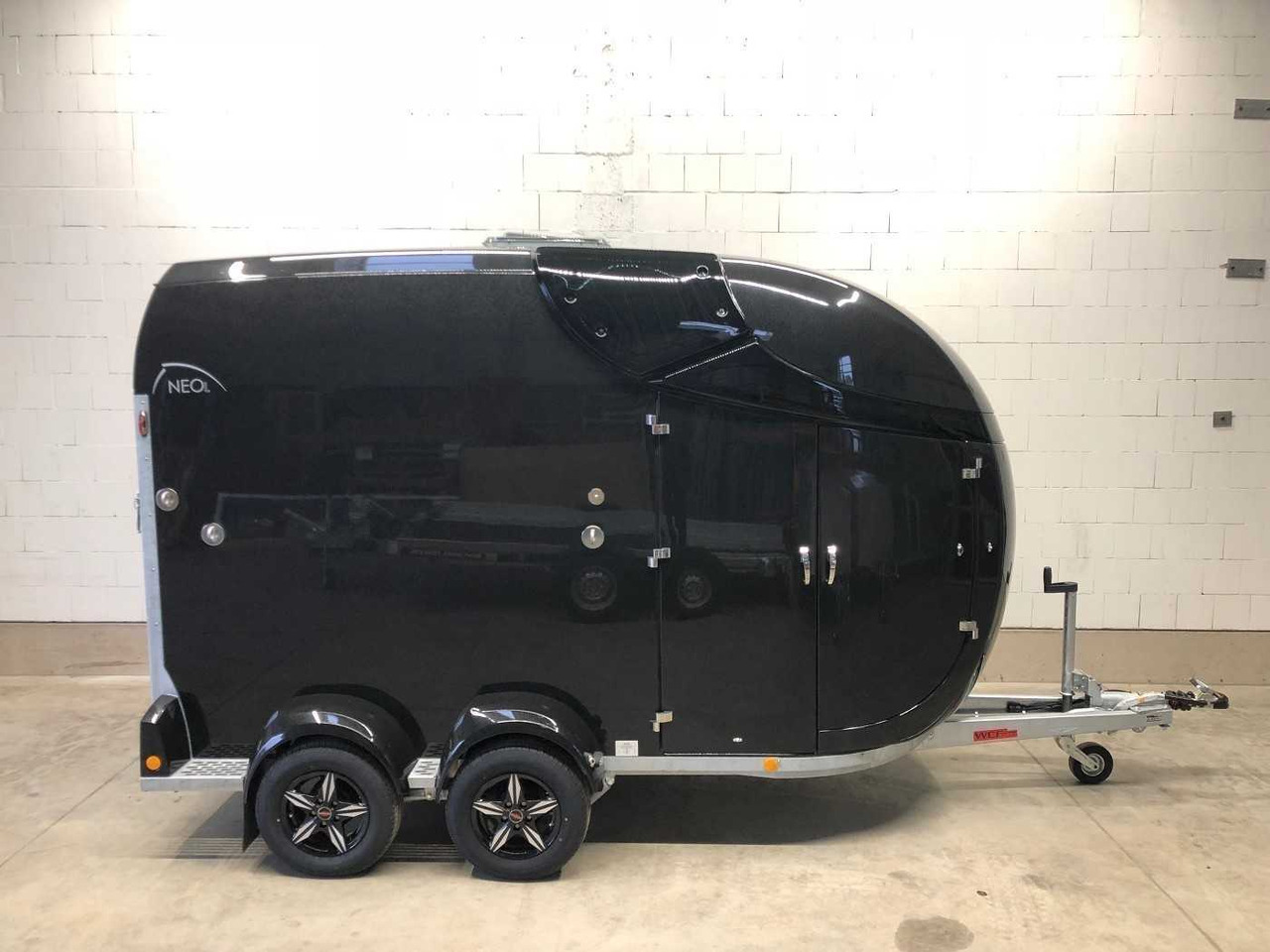 BOECKMANN Neo L SKA WCF Pferdeanhänger - Horse trailer: picture 1 BOECKMANN Neo L SKA WCF Pferdeanhänger - Horse trailer: picture 1