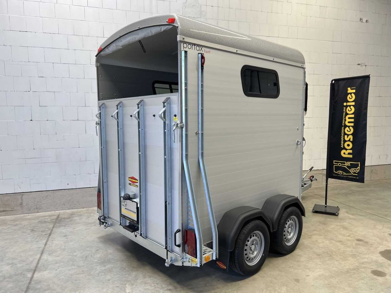 BOECKMANN Portax Esprit TKL Pferdeanhänger - Horse trailer: picture 4 BOECKMANN Portax Esprit TKL Pferdeanhänger - Horse trailer: picture 4