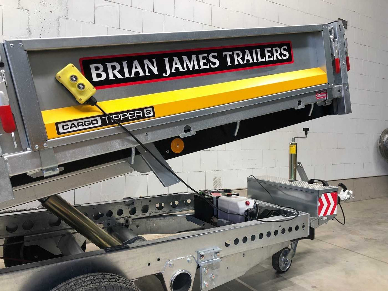 New Tipper trailer BRIAN_JAMES Cargo Tipper 2 2-Achser Pendel Rückwärtskipper: picture 27