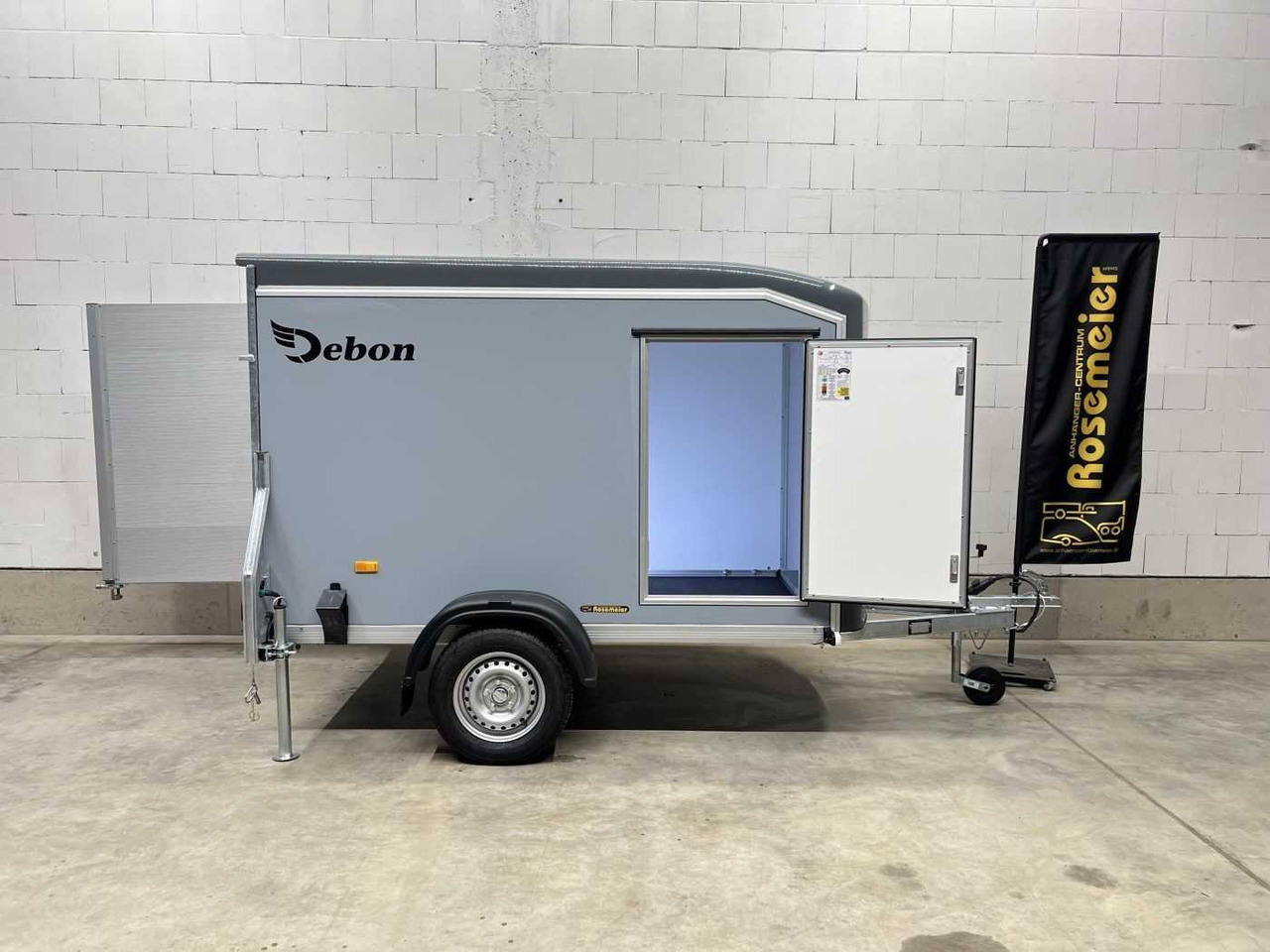 New Closed box trailer CHEVAL LIBERTE DEBON C255 Seitentür ungebremst Kofferanhänger: picture 10