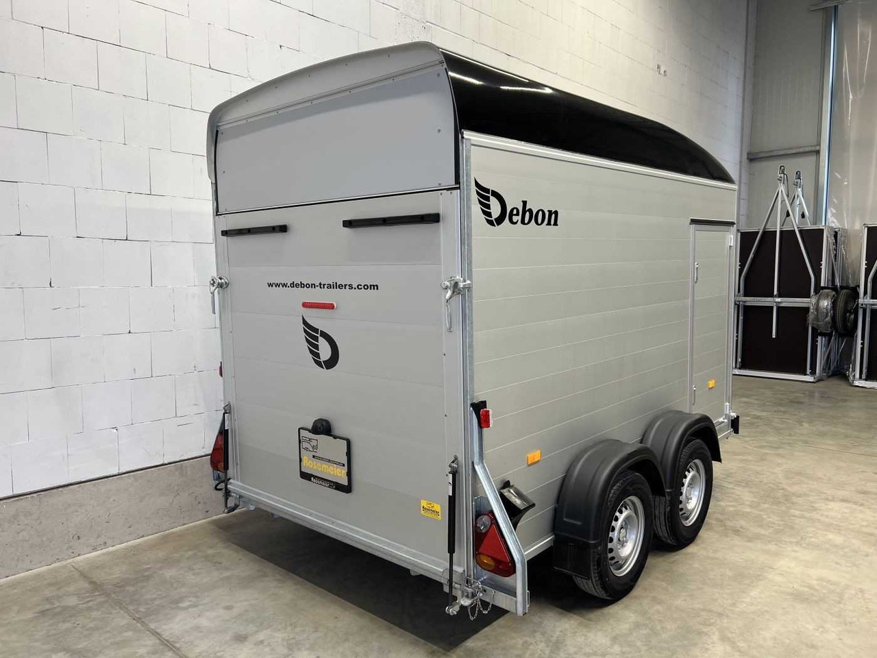 CHEVAL LIBERTE DEBON C500 Roadster Kofferanhänger - Motorcycle trailer: picture 5 CHEVAL LIBERTE DEBON C500 Roadster Kofferanhänger - Motorcycle trailer: picture 5