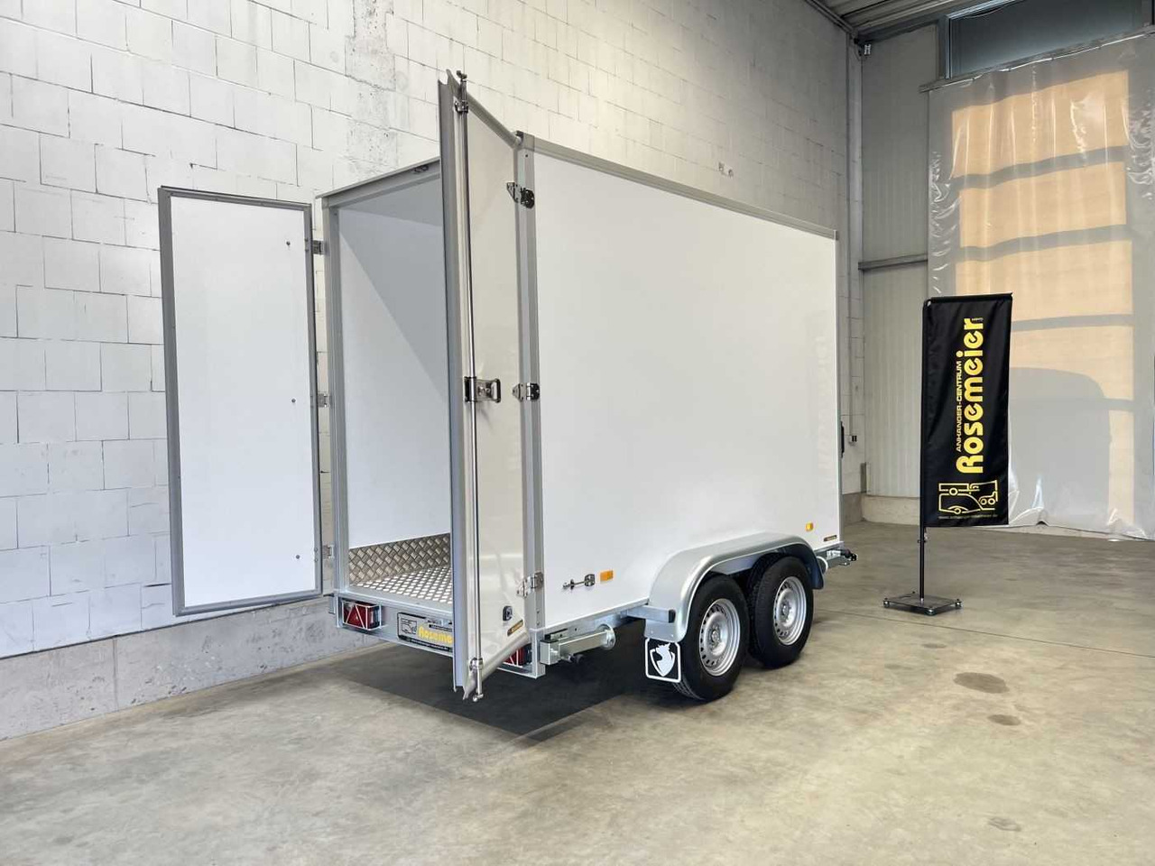 HAPERT Sapphire L-2 Kühlanhänger - Refrigerator trailer: picture 2 HAPERT Sapphire L-2 Kühlanhänger - Refrigerator trailer: picture 2