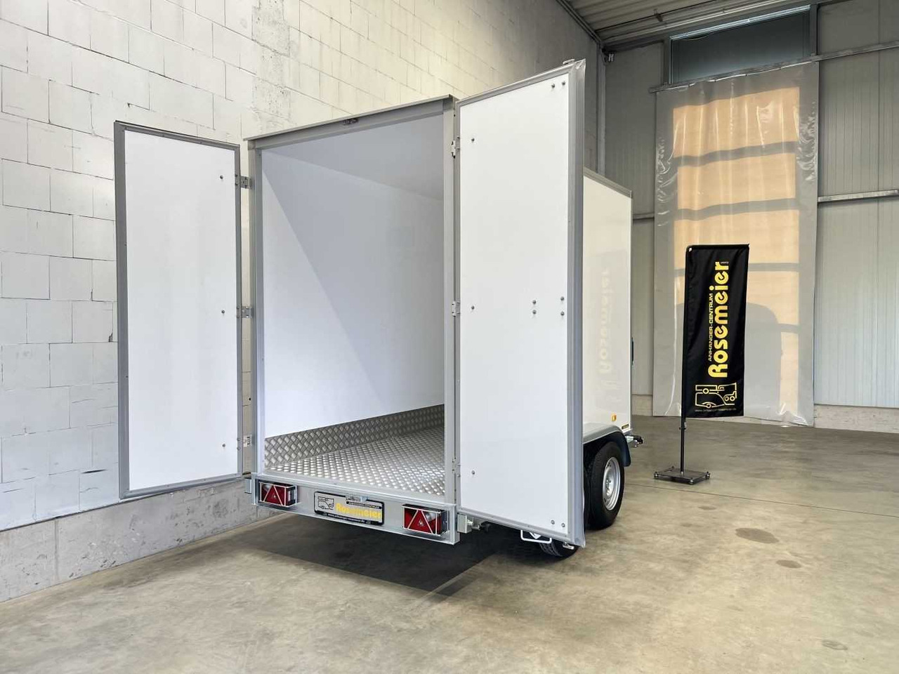 HAPERT Sapphire L-2 Kühlanhänger - Refrigerator trailer: picture 3 HAPERT Sapphire L-2 Kühlanhänger - Refrigerator trailer: picture 3