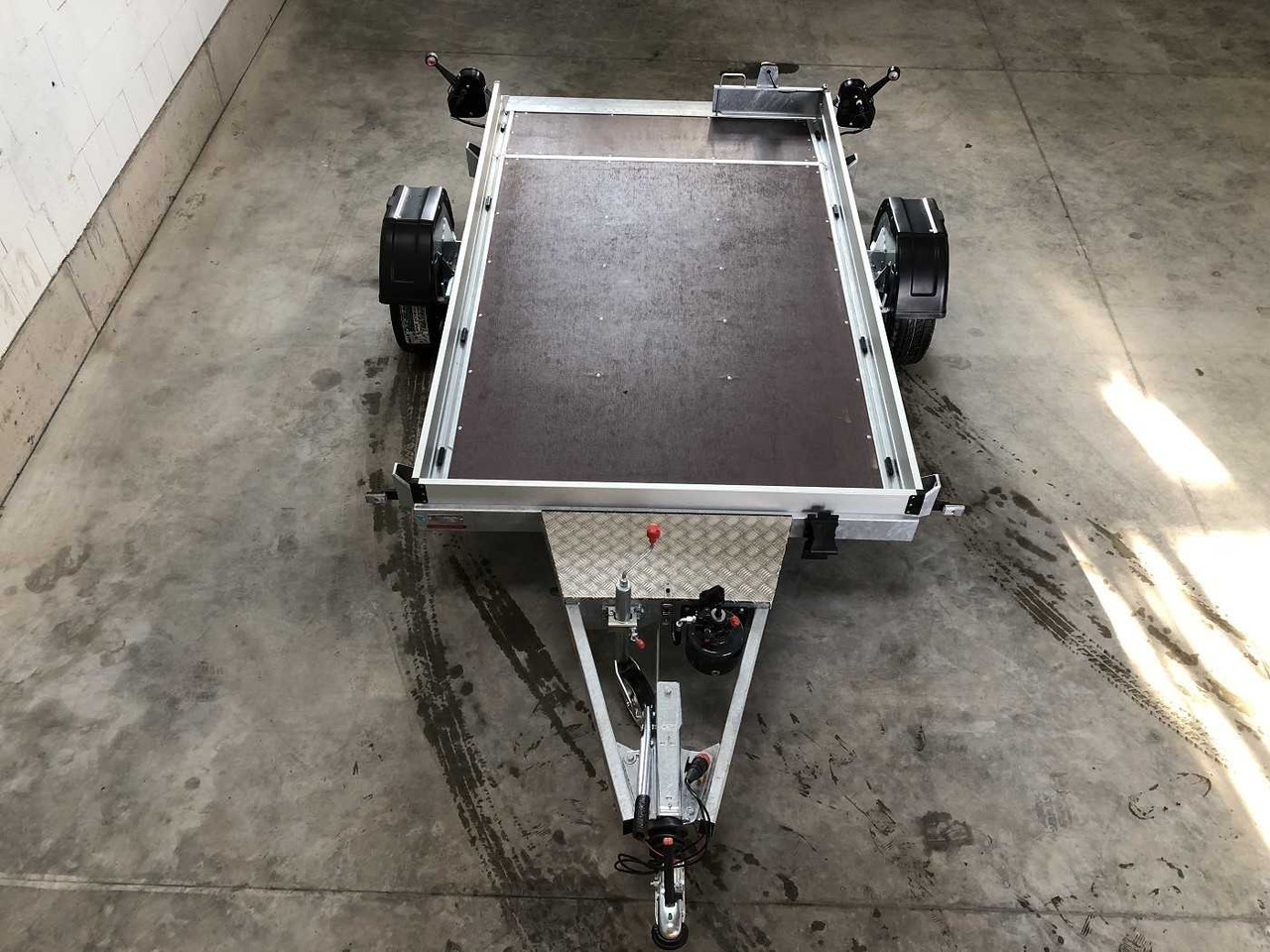 VEZEKO Husky FB 15.28 Absenker - Roll-off/ Skip trailer: picture 2 VEZEKO Husky FB 15.28 Absenker - Roll-off/ Skip trailer: picture 2