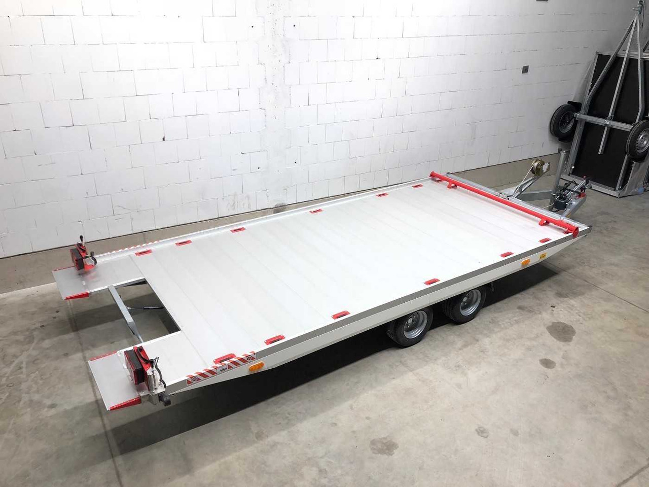 VEZEKO Imola 27.43 Autotransporter - Autotransporter trailer: picture 4 VEZEKO Imola 27.43 Autotransporter - Autotransporter trailer: picture 4