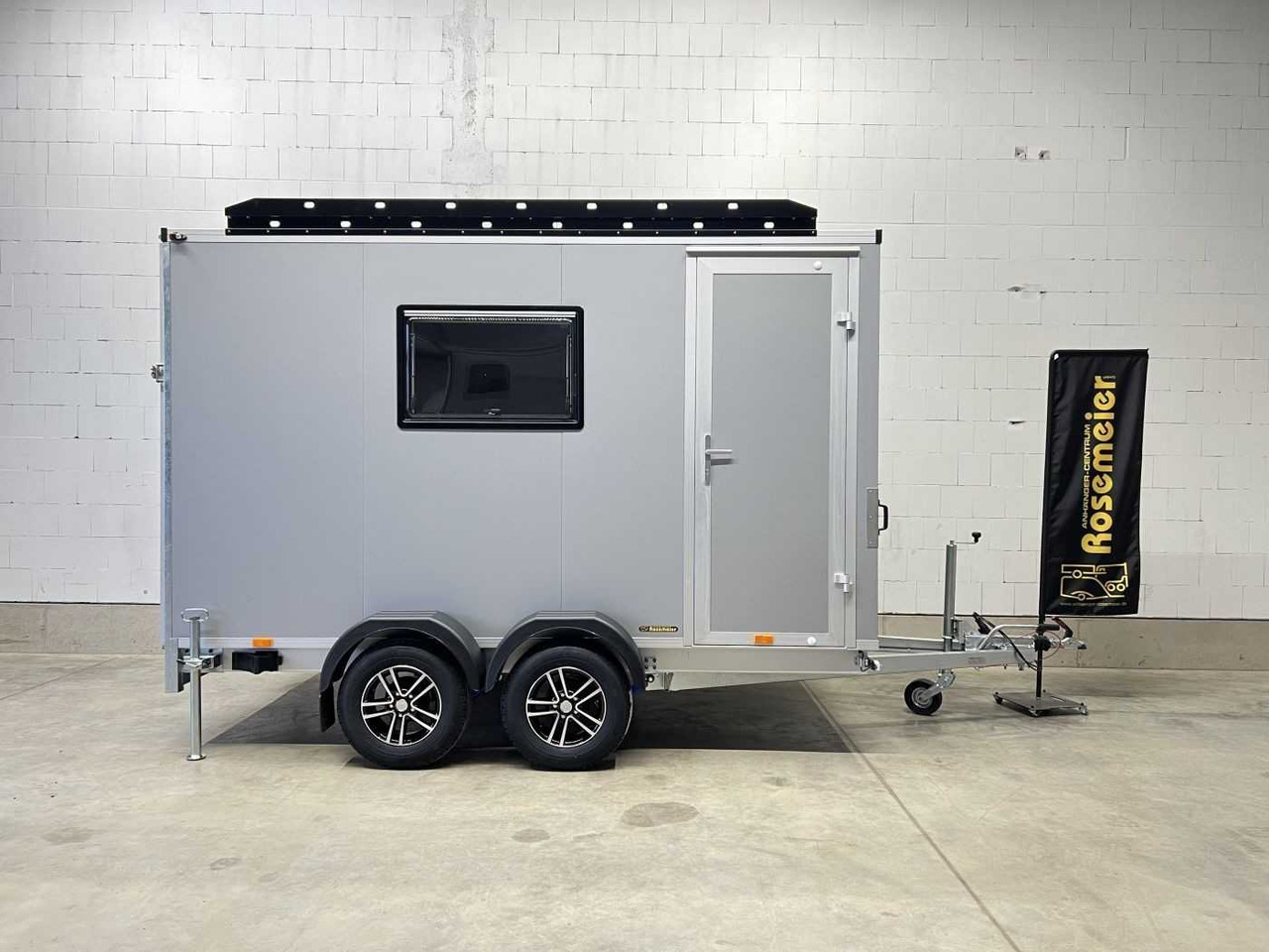 New Motorcycle trailer VEZEKO TK C 27.35 Motorradedition Kofferanhänger: picture 13 New Motorcycle trailer VEZEKO TK C 27.35 Motorradedition Kofferanhänger: picture 13