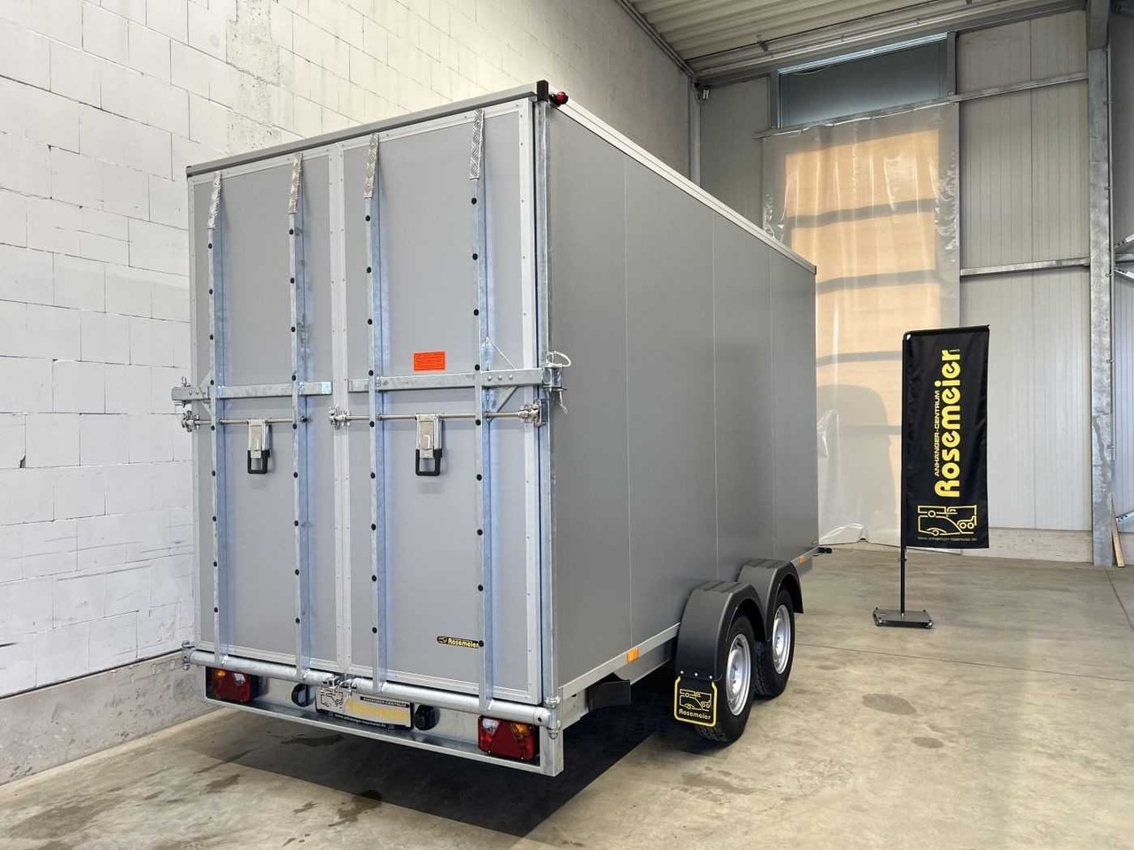 New Closed box trailer VEZEKO TK C 27.40 SP Kombi Rampe Sond Kofferanhänger: picture 14