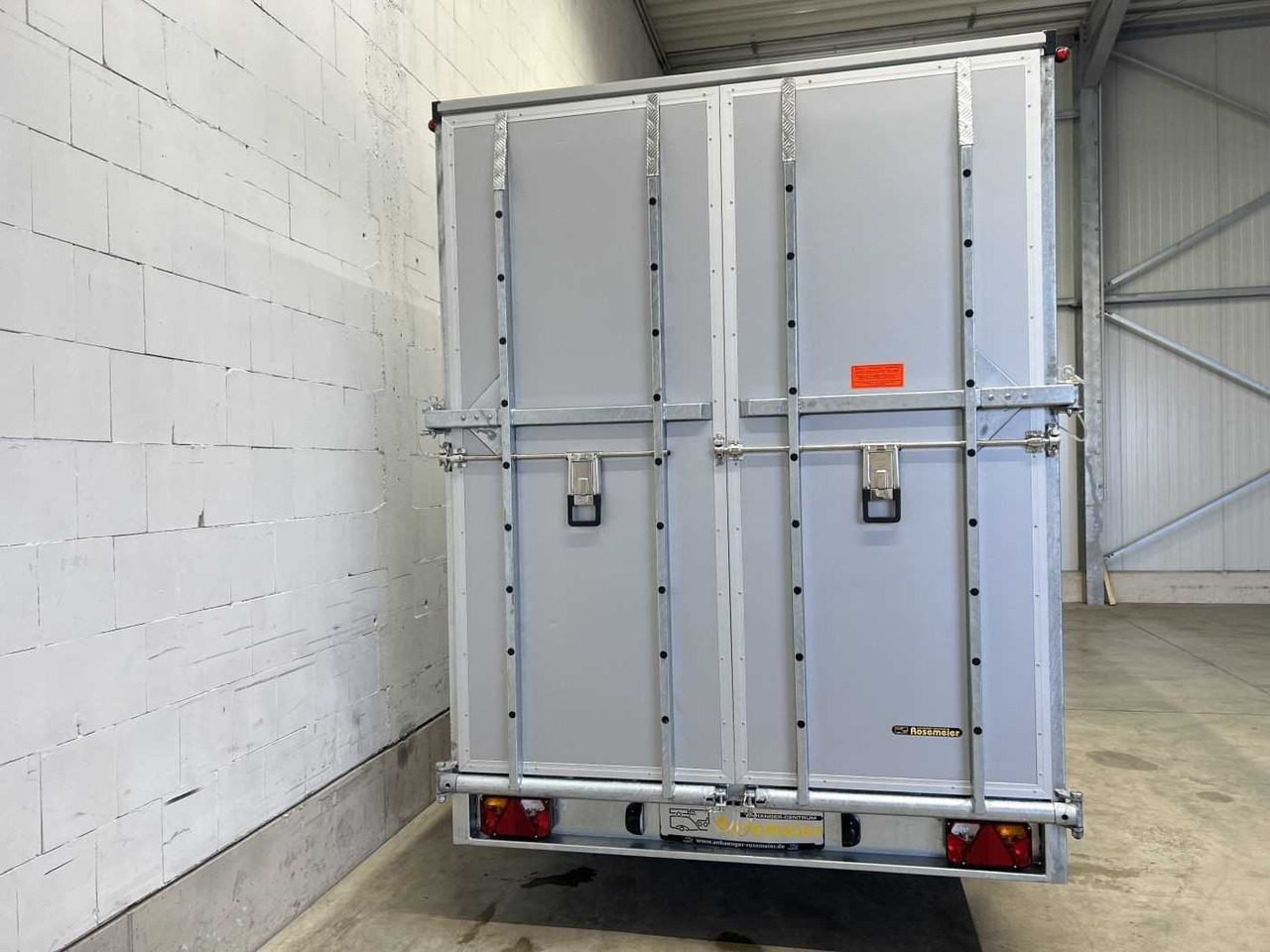 New Closed box trailer VEZEKO TK C 27.40 SP Kombi Rampe Sond Kofferanhänger: picture 16